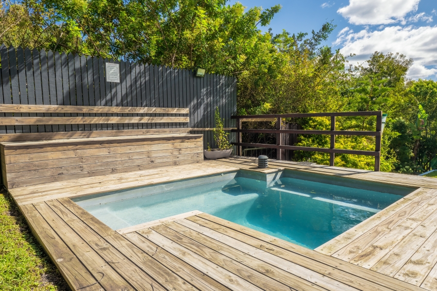 7 Bedroom Property for Sale in Hunters Home Western Cape